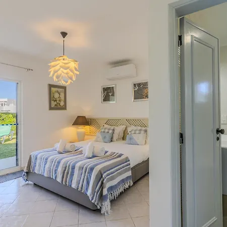 #364 T3 Costa Dourada By Holidays شقة *
