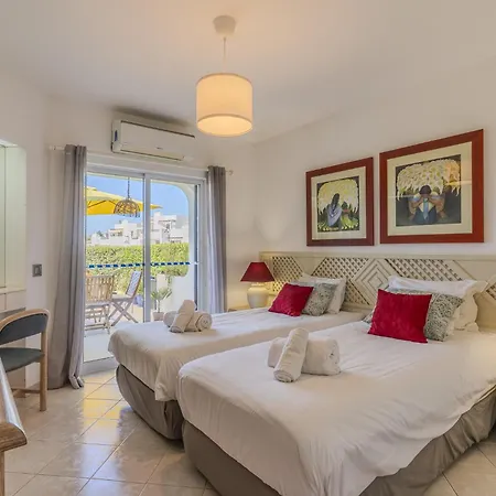 #364 T3 Costa Dourada By Holidays Appartement