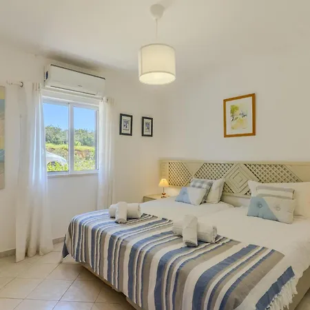 #364 T3 Costa Dourada By Holidays Apartment